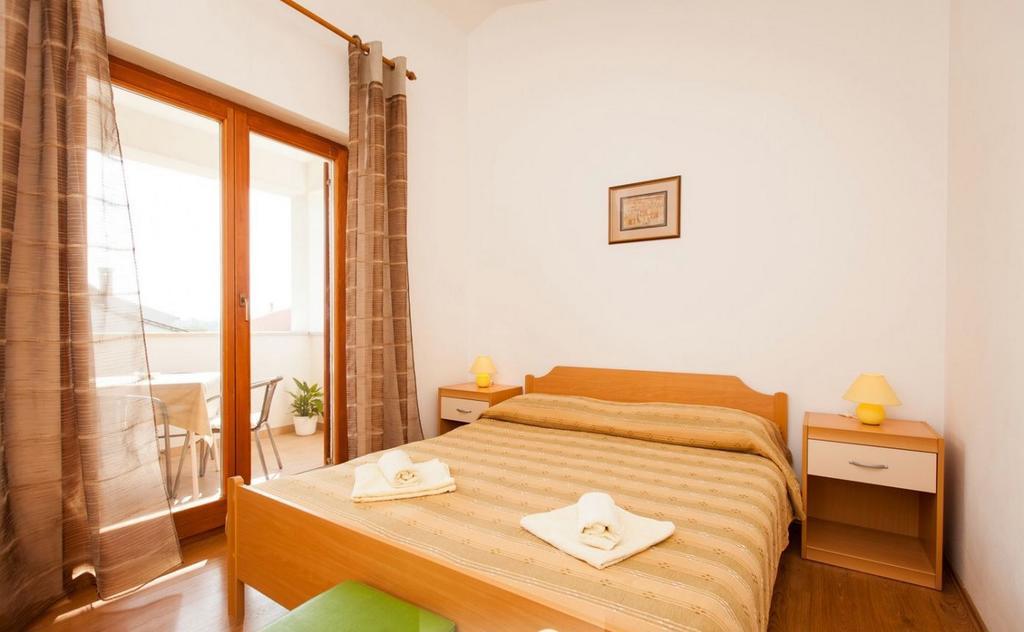 Hrvatin Apartman *